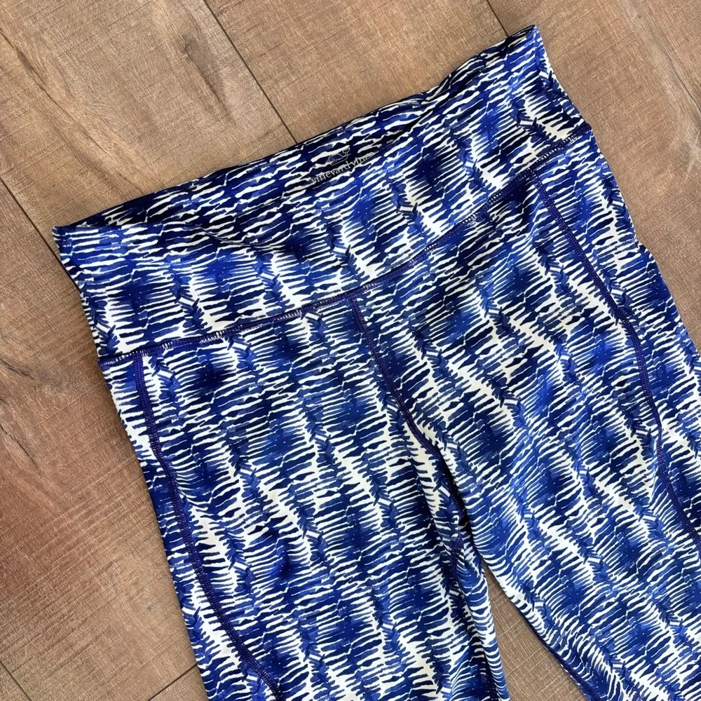 Vineyard Vines Performance Leggings Blue and White Size Large